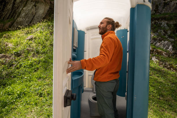 Best Construction site porta potty rental  in New Richmond, WI